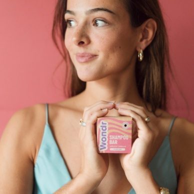 WONDR tahke šampoon värvitud juustele Apricot Dreams 55g - Image 2